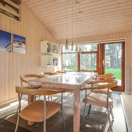 Holiday home 4 Bedroom Gorgeous In Ebeltoft