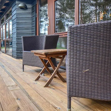 4 Bedroom Gorgeous In Ebeltoft * Oksenmolle