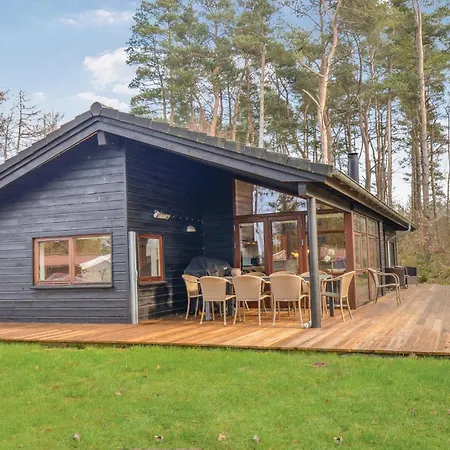 Holiday home 4 Bedroom Gorgeous In Ebeltoft Oksenmolle