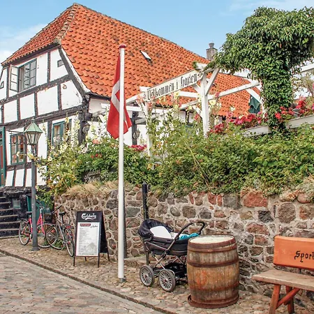 Holiday home 4 Bedroom Gorgeous In Ebeltoft Oksenmolle